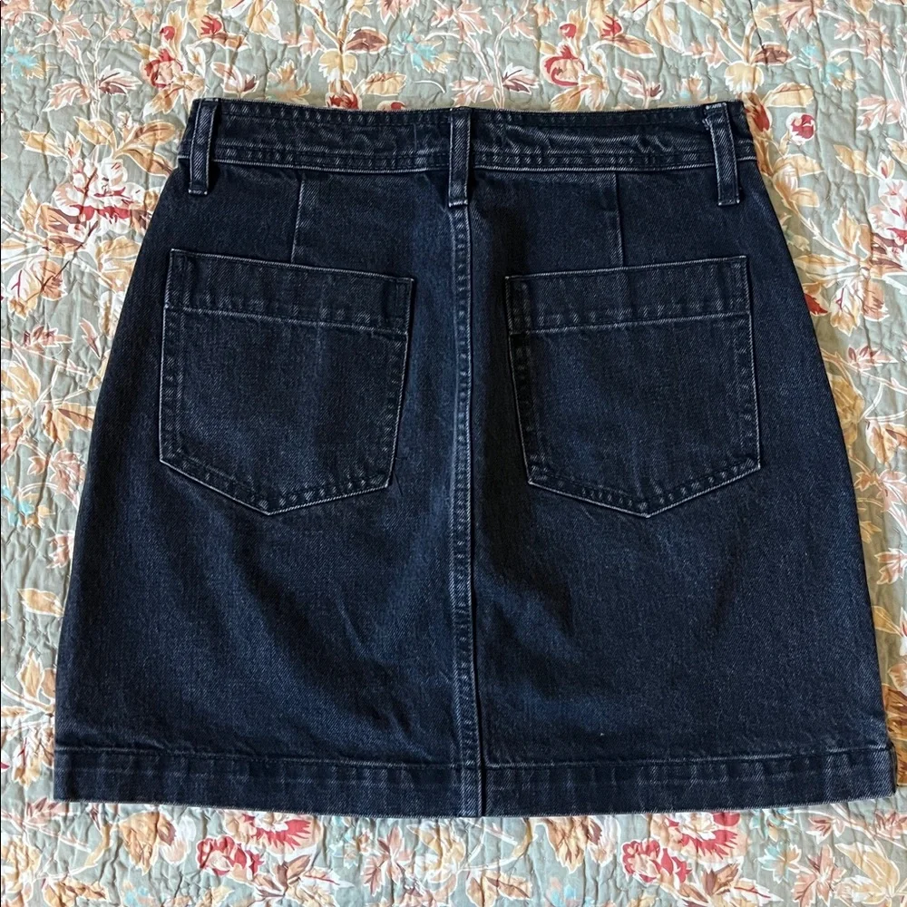 Madewell Black Button Front Denim Jean Skirt Short Size 26 Women’s High Waisted - Picture 2 of 5